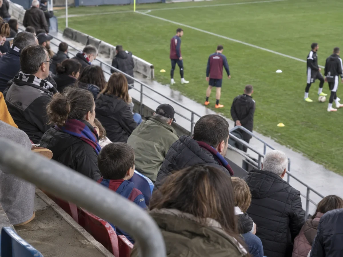 Eibar forsvarer førsteplassen mot presset fra Castellón