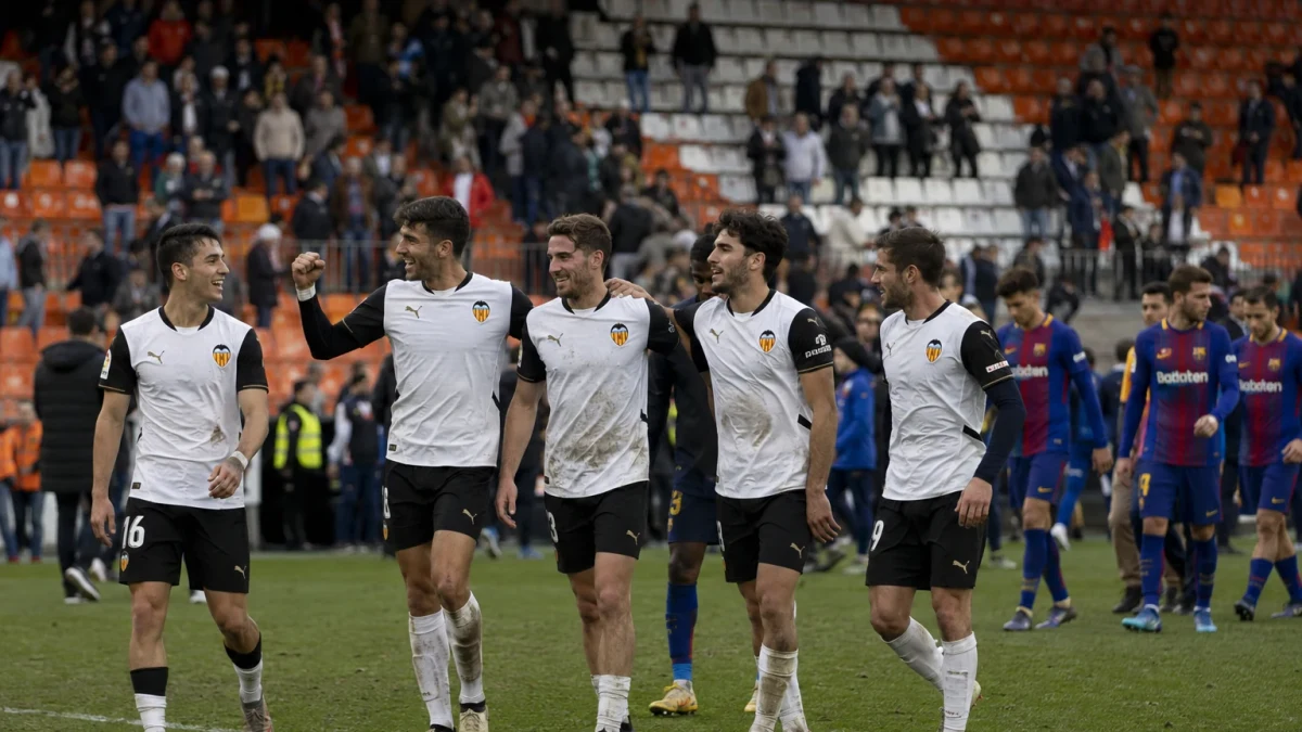 Barcelona knuste Valencia og befestet tabelltoppen