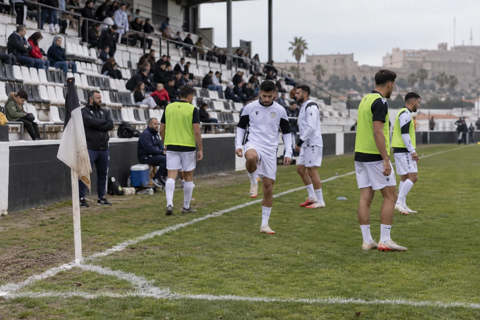Ceuta jager første poeng etter fire strake tap